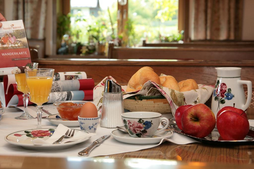 Pension Lacknerhof Piesendorf Bagian luar foto